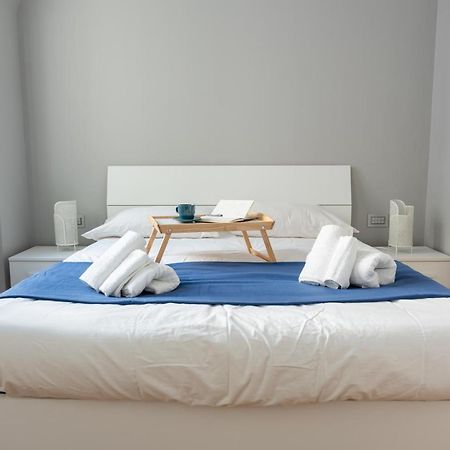 5 Min Duomo Luxury Home In Brera Design District Milano Esterno foto