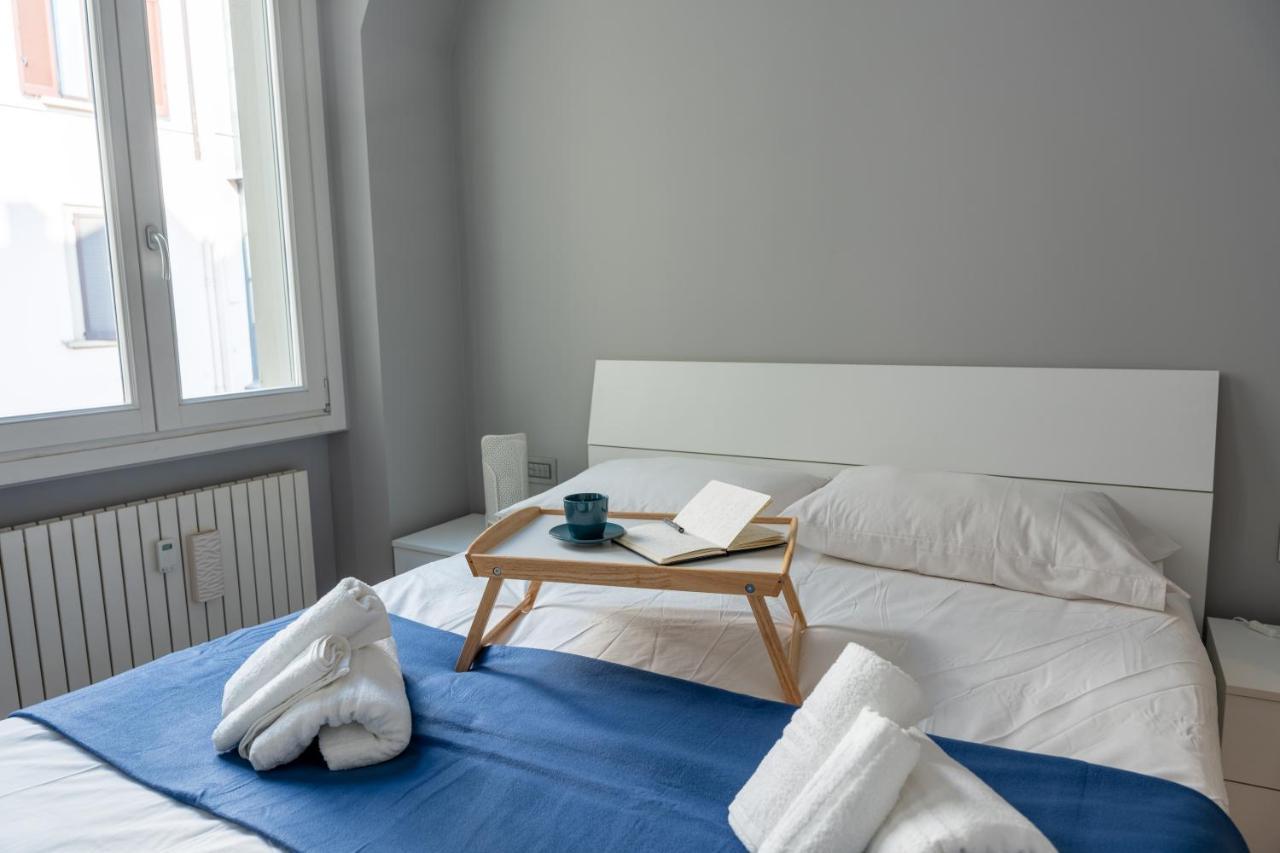 5 Min Duomo Luxury Home In Brera Design District Milano Esterno foto